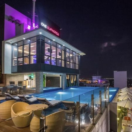 One Euphoria Appartement Angeles Buitenkant foto