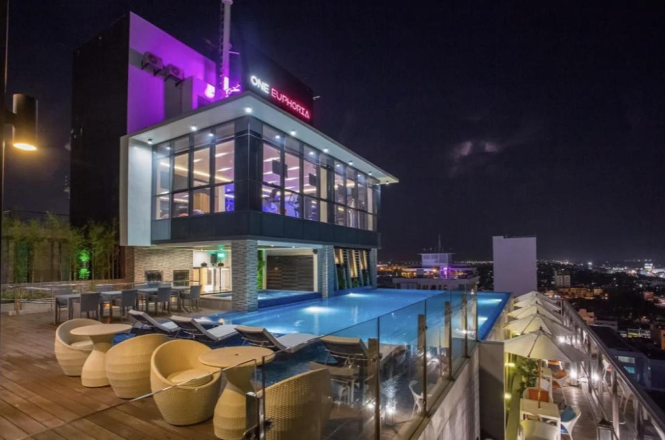 One Euphoria Appartement Angeles Buitenkant foto